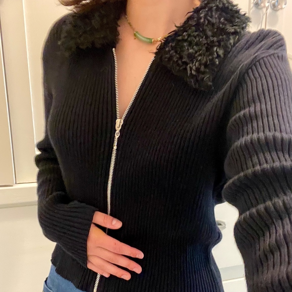 Y2K FAUX FUR JACKET